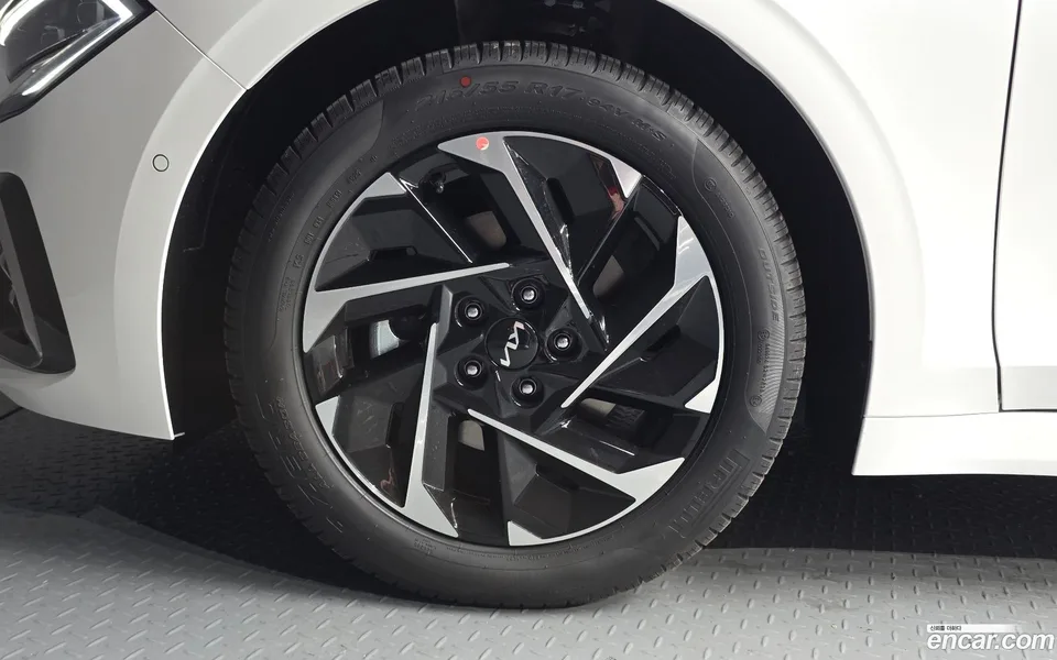 Kia K5 Hybrid 2026 — thumbnail 2