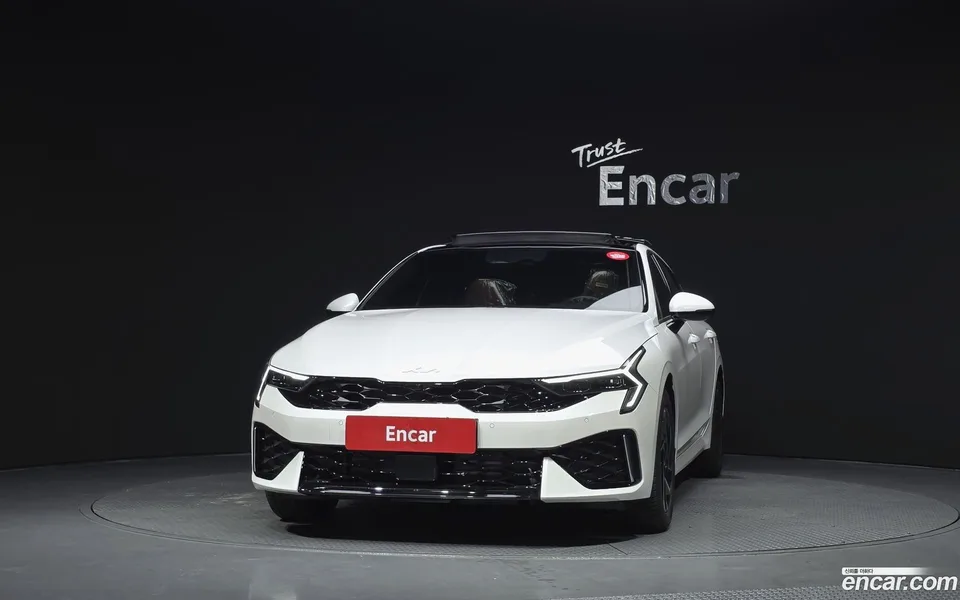 Kia K5 Hybrid 2026 — thumbnail 3