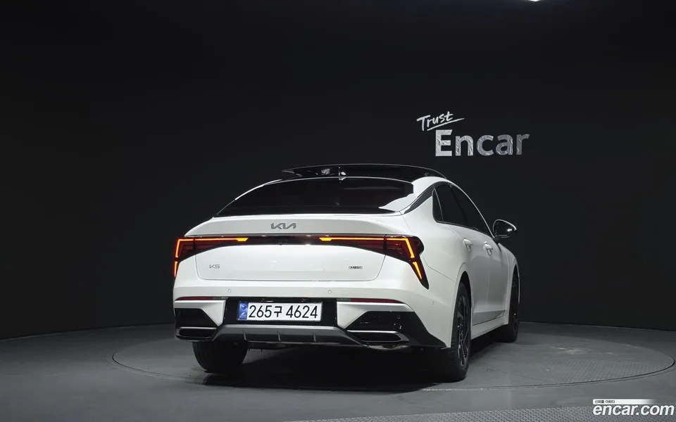 Kia K5 Hybrid 2026 — thumbnail 4