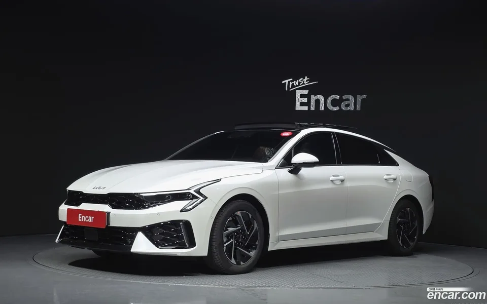 Kia K5 Hybrid 2026 — photo 1, buy with delivery to Moscow