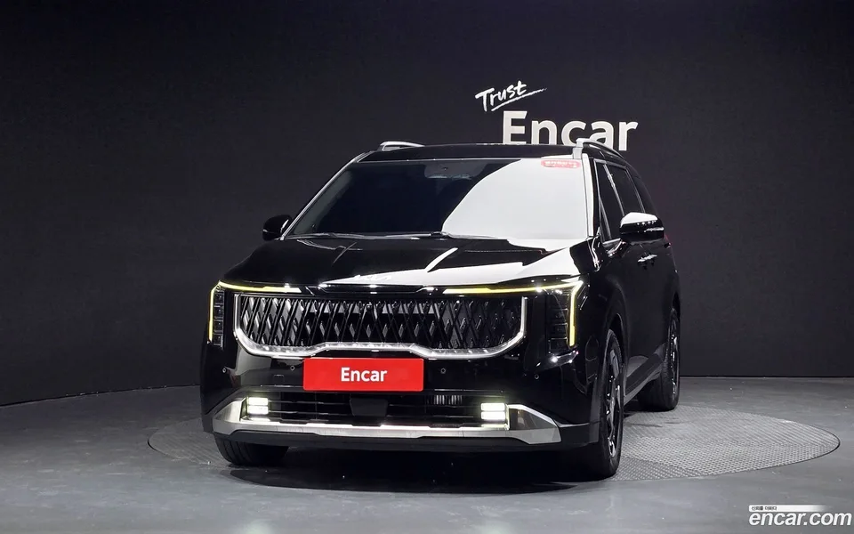Kia Carnival 9 2024 — thumbnail 3