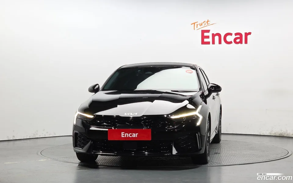Kia K5 2.0 2025 — thumbnail 3