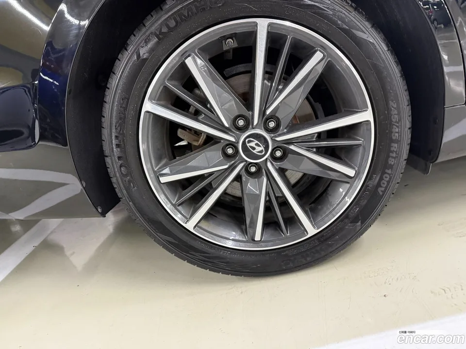 Hyundai Grandeur IG 3.3 2022 — thumbnail 2