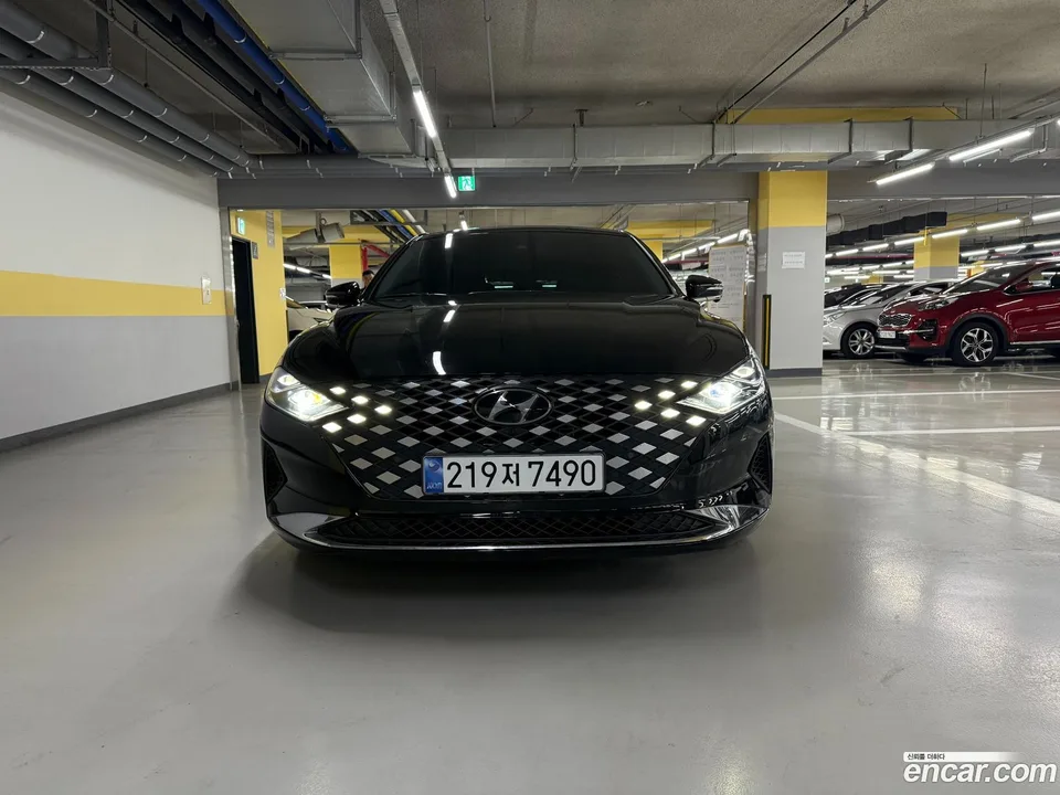 Hyundai Grandeur IG 3.3 2022 — thumbnail 3