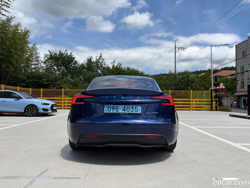 Tesla Model 3 AWD 2024 — thumbnail 4