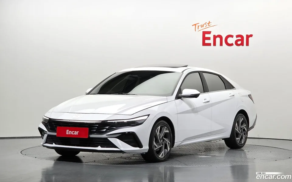 Hyundai Avante CN7 1.6 2024 — фото 1, купить с доставкой в Москву