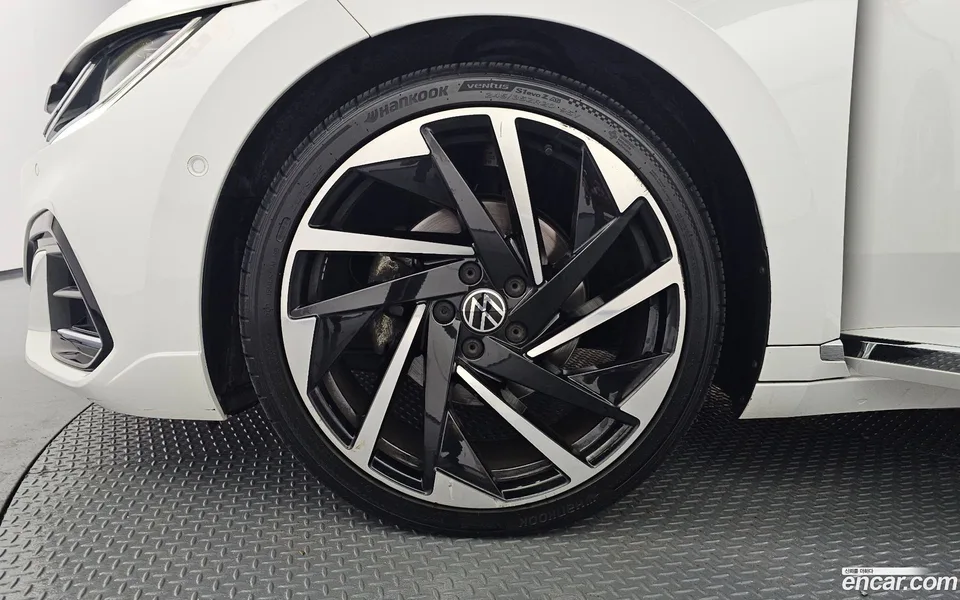 Volkswagen Arteon 2.0 TDI R-LINE 4 2022 — thumbnail 2