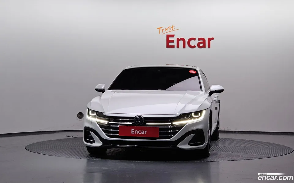 Volkswagen Arteon 2.0 TDI R-LINE 4 2022 — thumbnail 3
