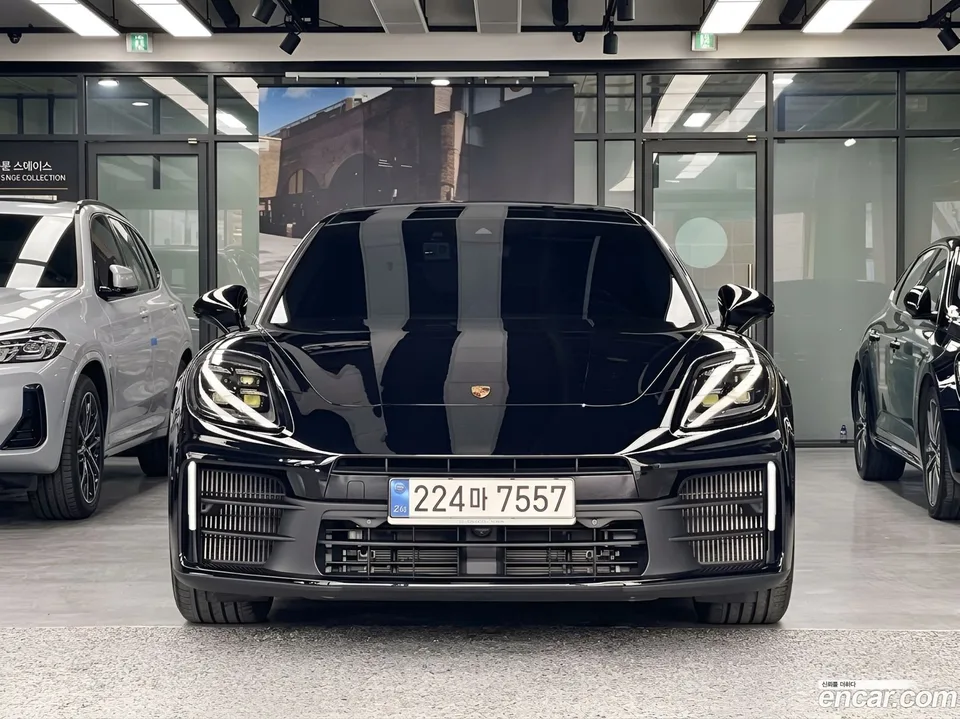 Porsche Panamera (976) 2.9 AWD 2024 — photo 1, buy with delivery to Moscow