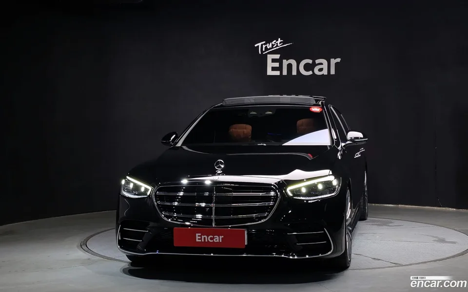 Mercedes-Benz S-Class S500L 4MATIC 2025 — thumbnail 3