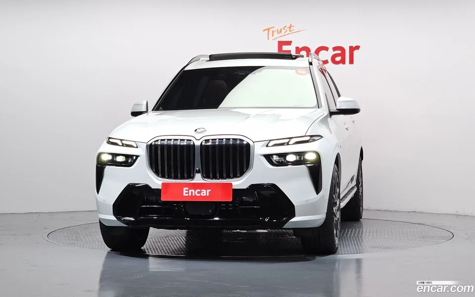 BMW X7 xDrive 40d M 6 2025 — thumbnail 3