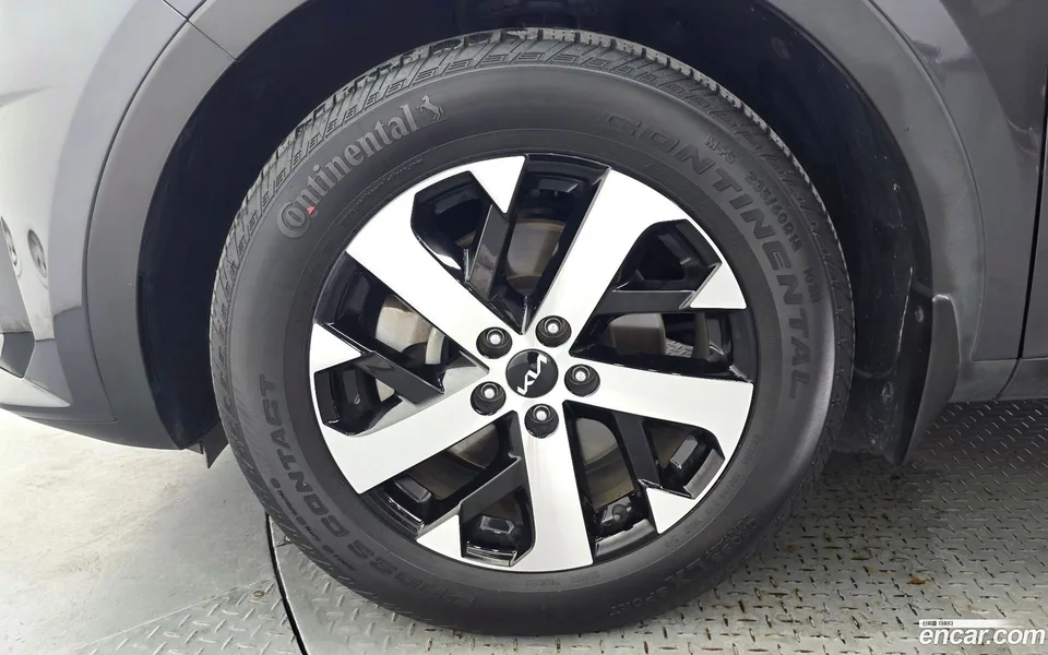 Kia Sorento 2.2 2WD 2022 — миниатюра 5