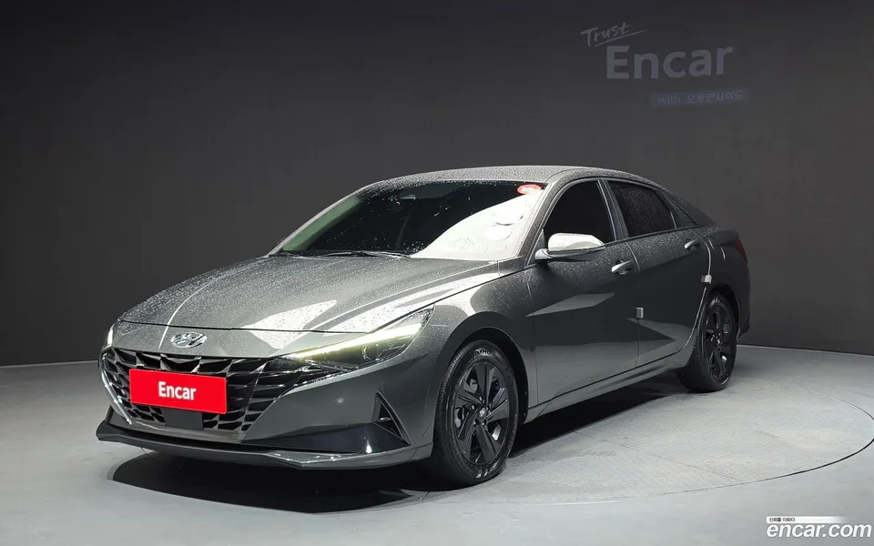 Hyundai Avante Hybrid 2022 — photo 1, buy with delivery to Moscow