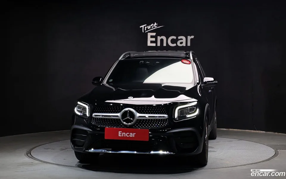 Mercedes-Benz GLB-Class GLB250 4MATIC 2022 — миниатюра 3