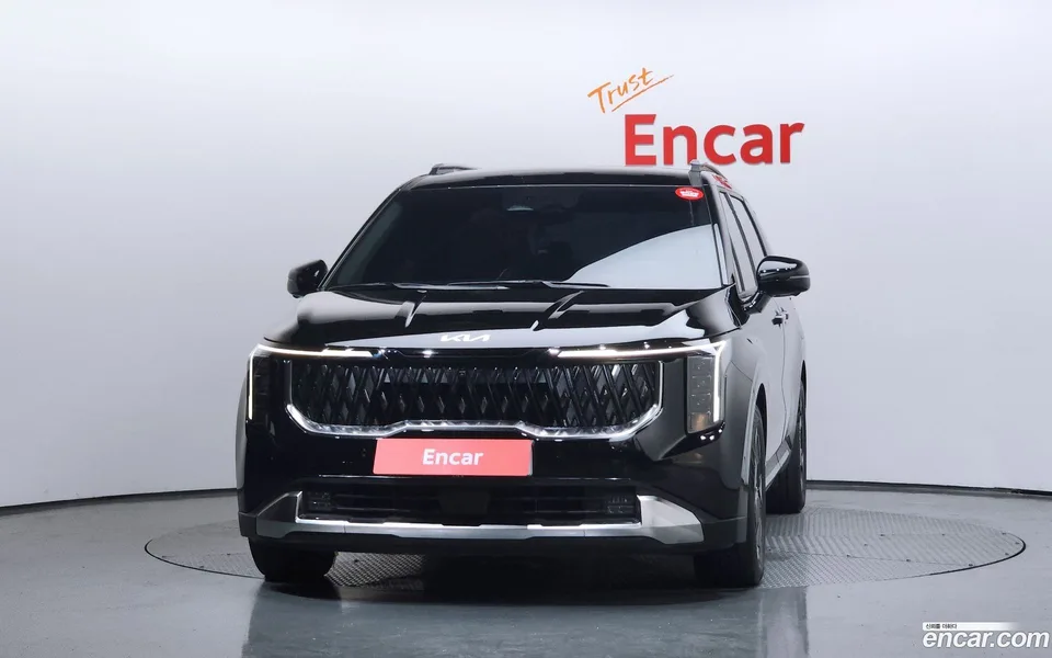 Kia Carnival 9 2025 — thumbnail 3
