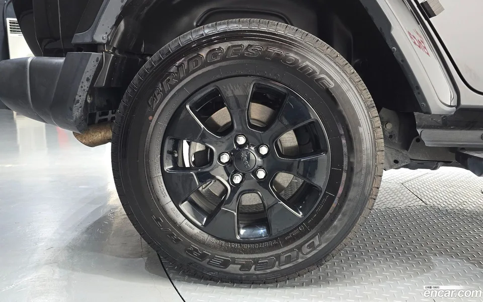 Jeep Wrangler 2.0 4 2022 — миниатюра 5