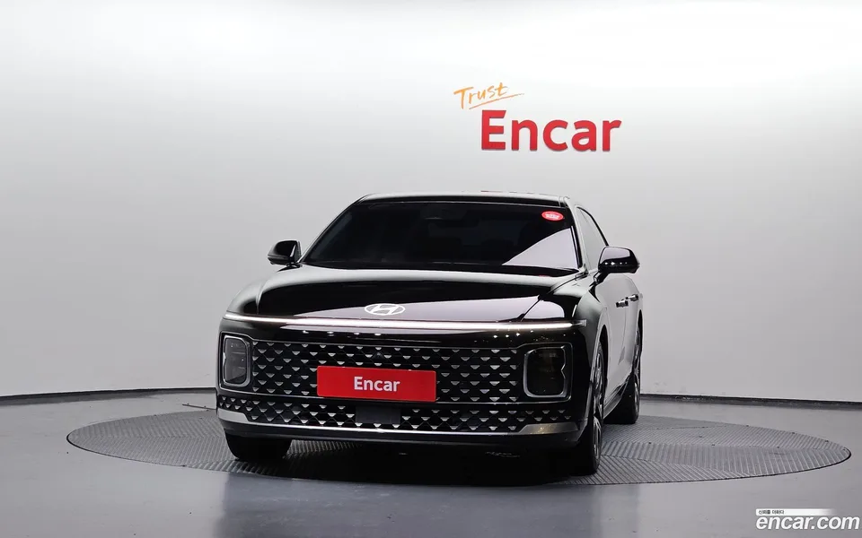 Hyundai Grandeur 2.5 2WD 2023 — thumbnail 3