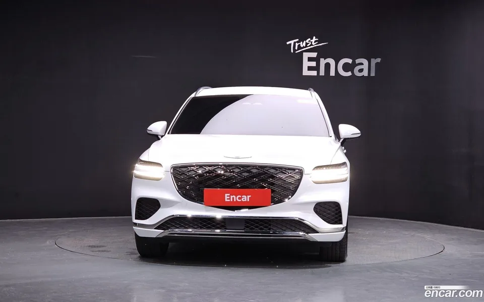 Genesis GV70 2.5T 2WD 2024 — thumbnail 3