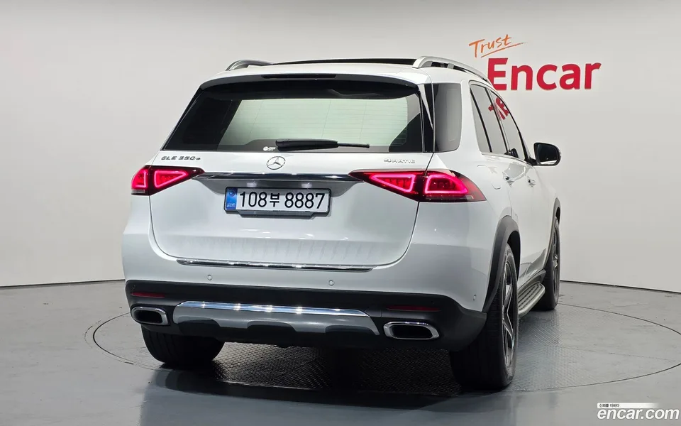 Mercedes-Benz GLE-Class GLE350e 4MATIC 2022 — thumbnail 4