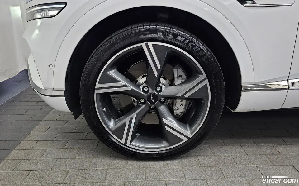 Genesis GV80 2.5T AWD 2024 — thumbnail 2