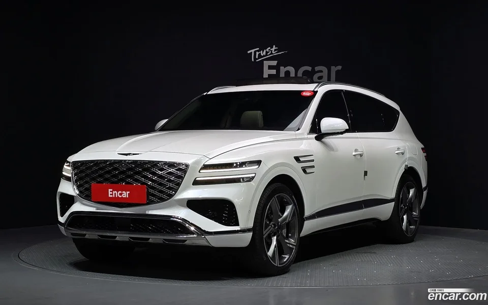 Genesis GV80 2.5T AWD 2024 — photo 1, buy with delivery to Moscow