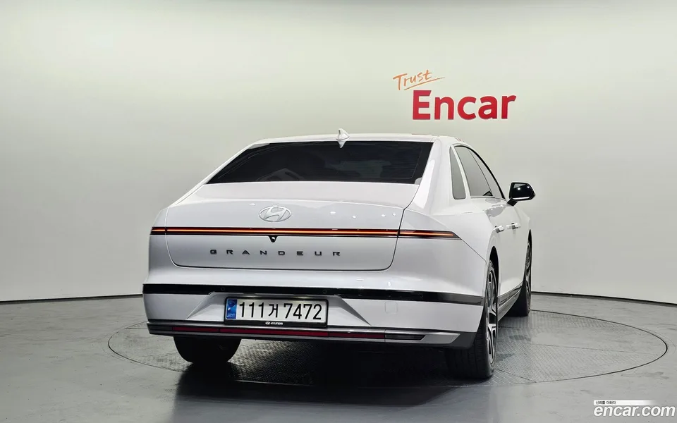 Hyundai Grandeur 2.5 2WD 2023 — thumbnail 4