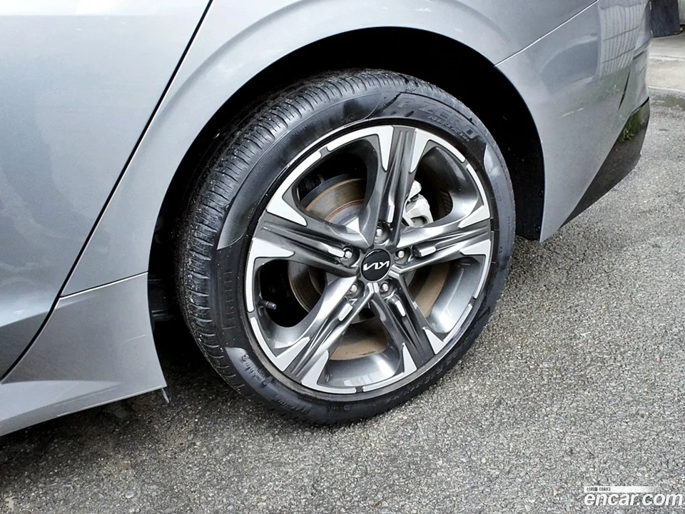 Kia K5 2.0 2022 — thumbnail 5