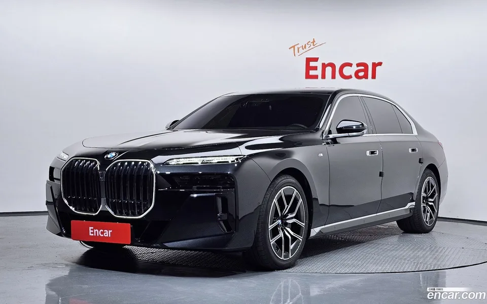 BMW 7 Series 2025