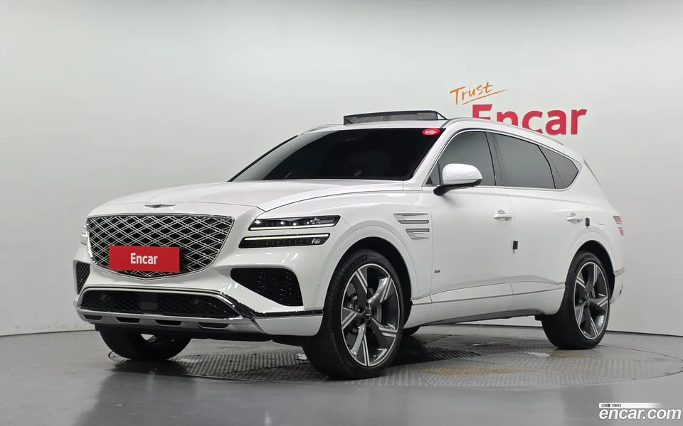Genesis GV80 2.5T 2WD 2024 — photo 1, buy with delivery to Moscow