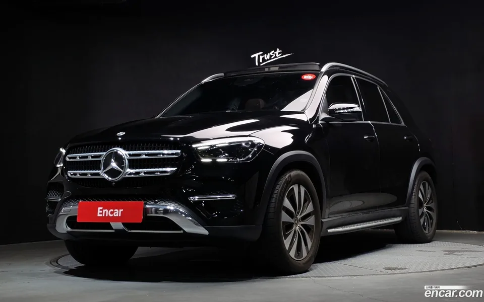 Mercedes-Benz GLE-Class GLE350 4MATIC 2025 — photo 1, buy with delivery to Moscow