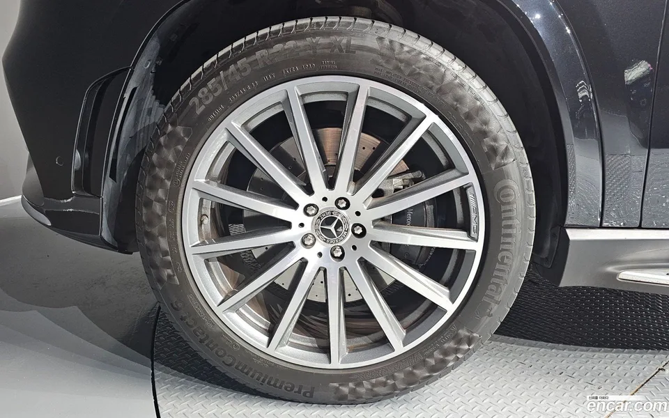 Mercedes-Benz GLS-Class GLS400d 4MATIC 2023 — thumbnail 5
