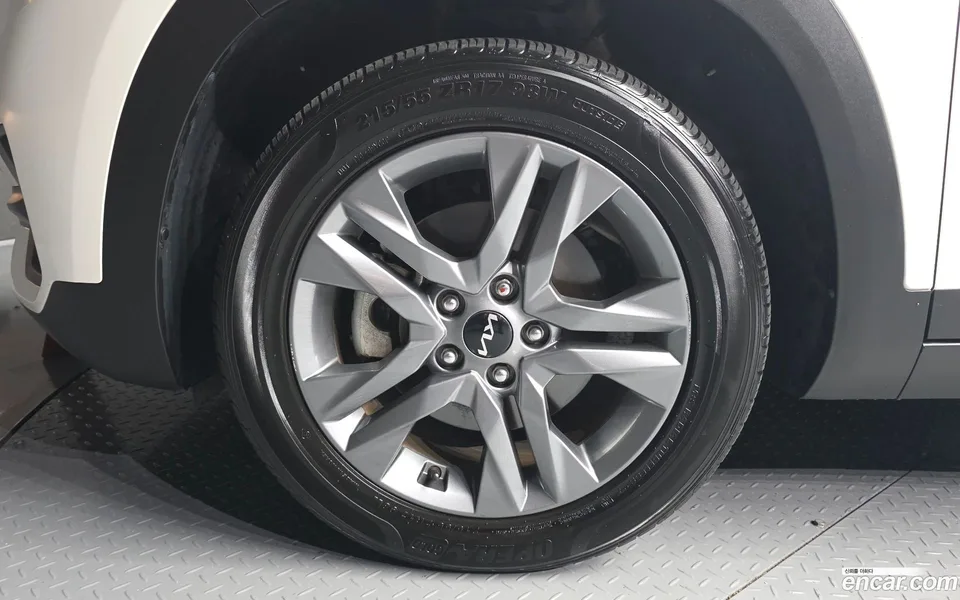 Kia Seltos 1.6 2WD 2022 — thumbnail 5