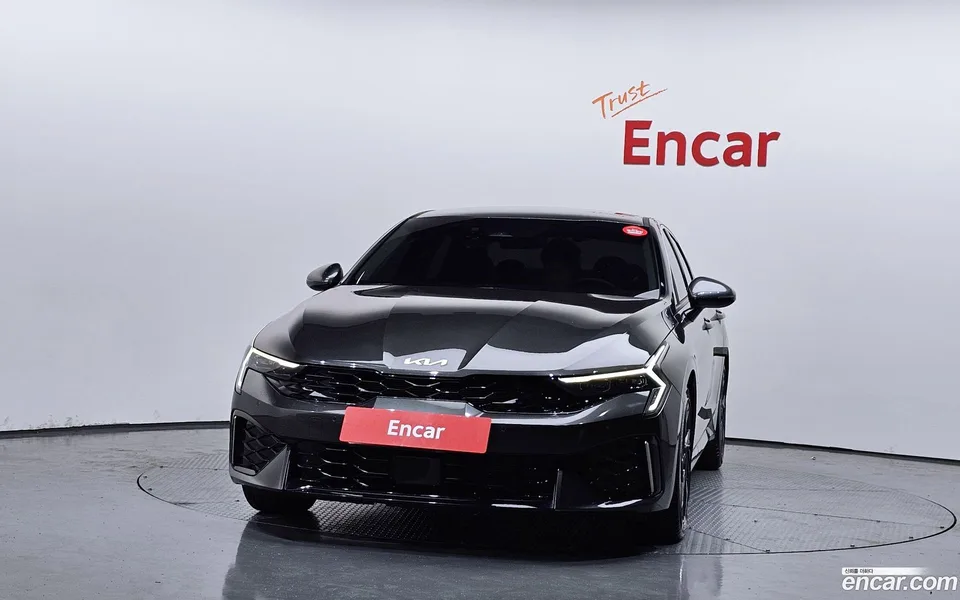 Kia K5 2.0 2025 — thumbnail 3