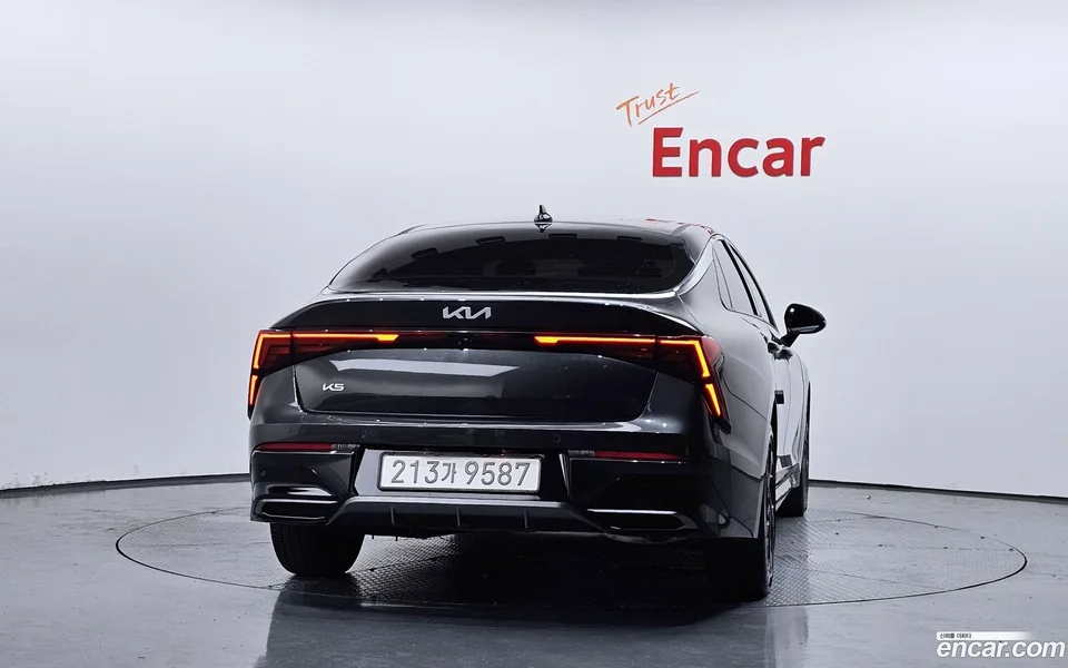 Kia K5 2.0 2025 — thumbnail 4