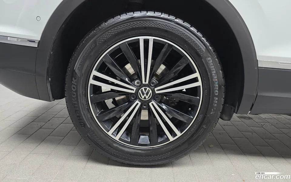 Volkswagen Tiguan 2.0 TDI 2023 — thumbnail 5