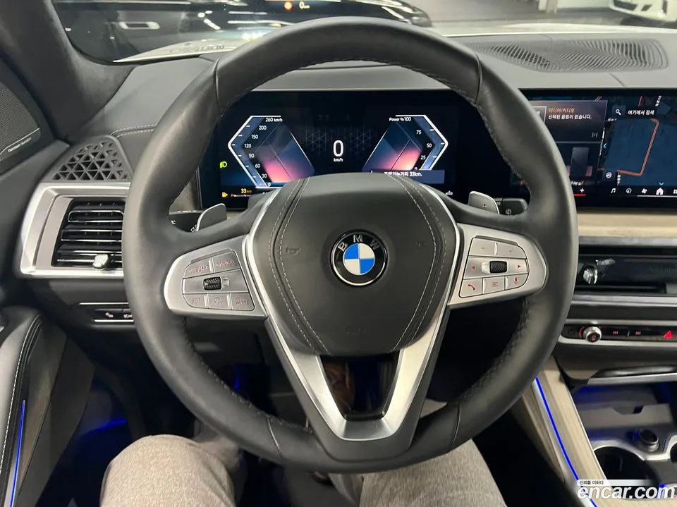 BMW X7 xDrive 40i 6 2025 — thumbnail 2