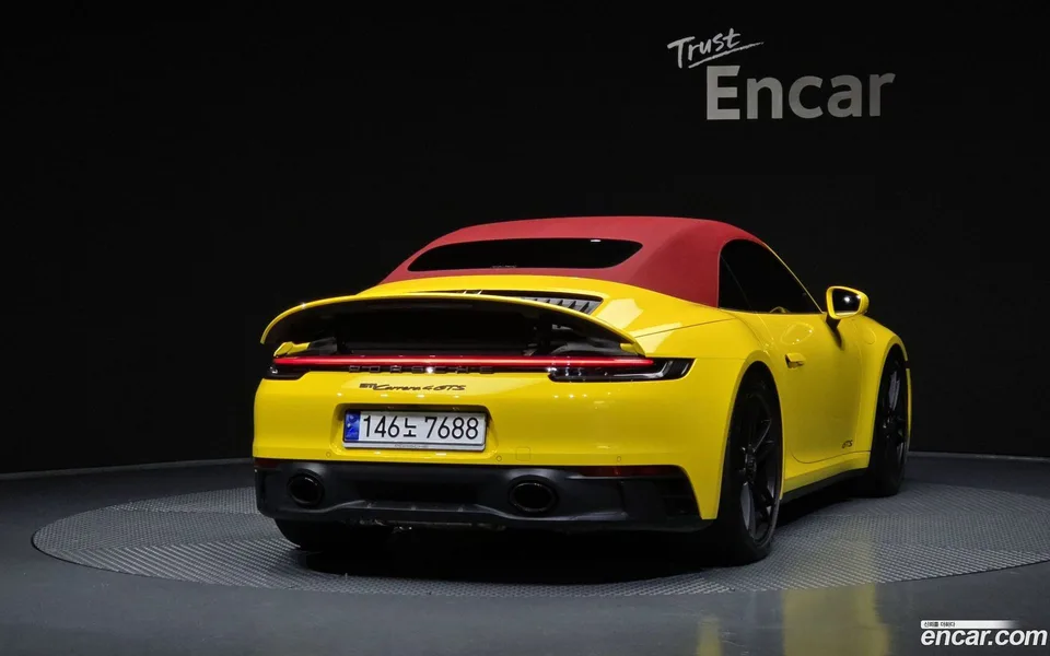 Porsche 911 (992) 4 GTS 2023 — thumbnail 4