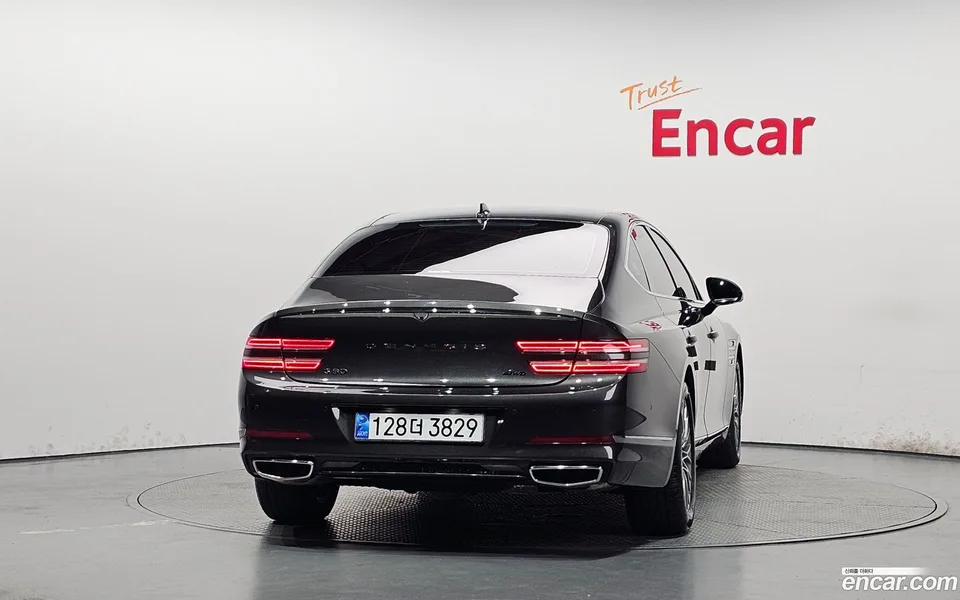 Genesis G80 2.5 AWD 2023 — thumbnail 4
