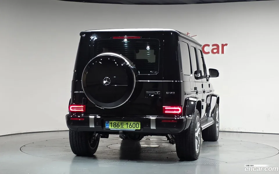 Mercedes-Benz G-Class AMG G63 2025 — thumbnail 4