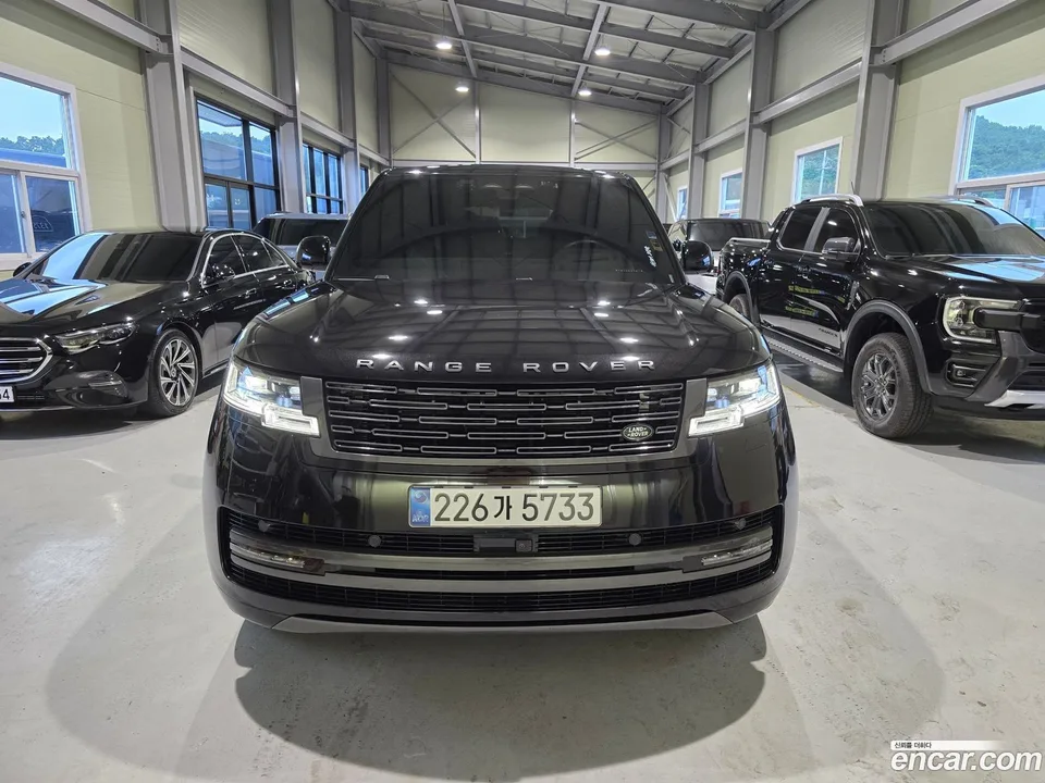 Land Rover Range Rover P530 AB LWB 2024 — thumbnail 3
