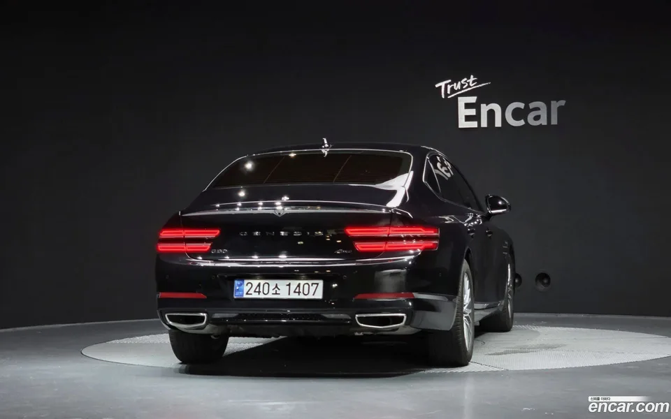 Genesis G80 2.5 AWD 2023 — thumbnail 4