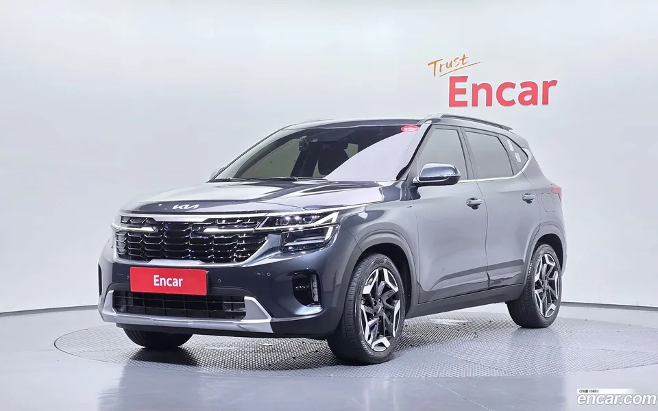 Kia Seltos 1.6 2WD 2024 — photo 1, buy with delivery to Moscow