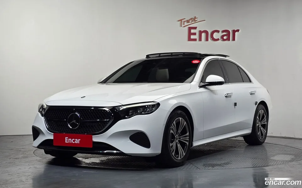 Mercedes-Benz E-Class E200 2025 — photo 1, buy with delivery to Moscow