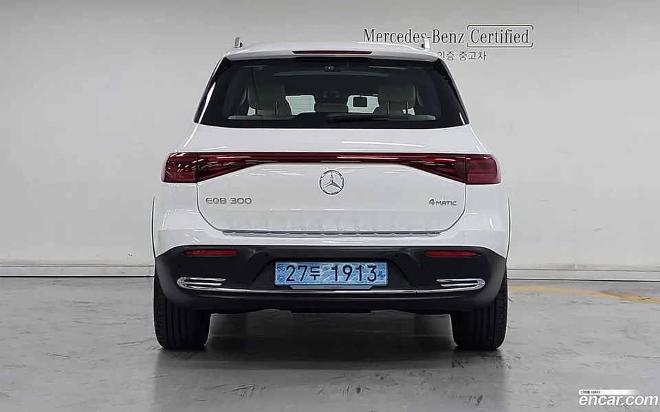 Mercedes-Benz EQB EQB300 4MATIC 2025 — thumbnail 4
