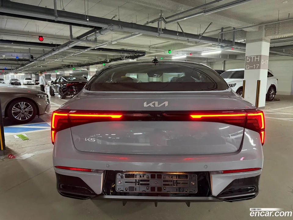 Kia K5 2.0 2026 — thumbnail 4