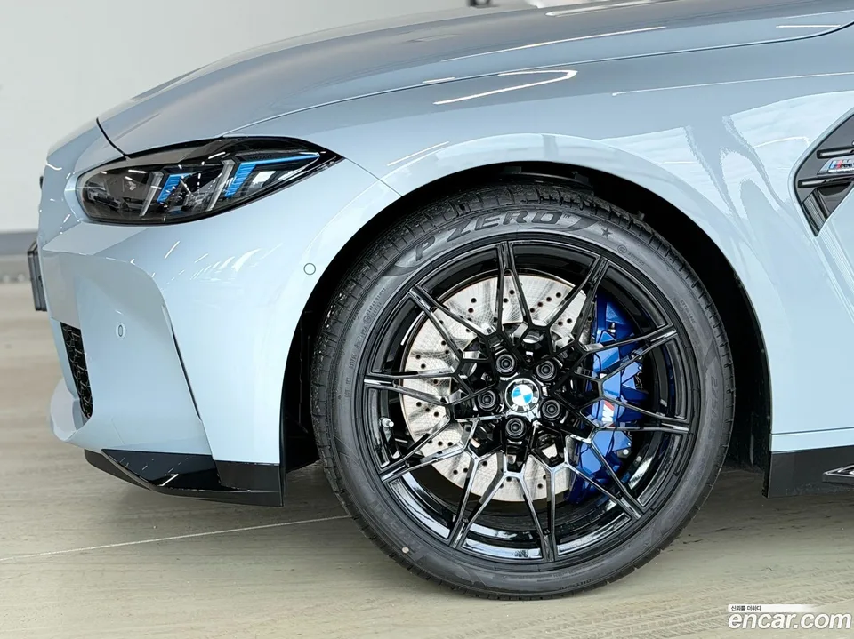 BMW M4 M4 M xDrive 2025 — thumbnail 2