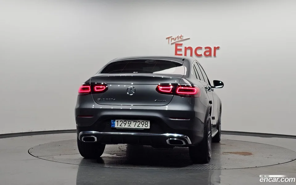 Mercedes-Benz GLC-Class GLC220 d 4MATIC 2022 — thumbnail 4