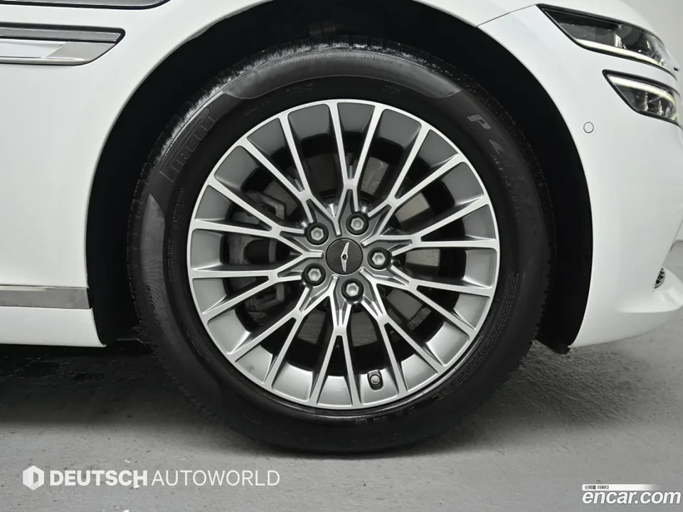 Genesis G80 2.5 AWD 2023 — thumbnail 5