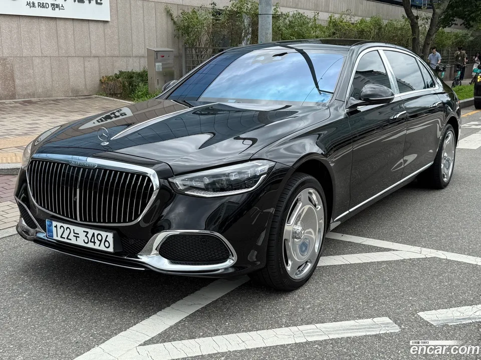 Mercedes-Benz S-Class S580 4MATIC 2023 — фото 1, купить с доставкой в Москву