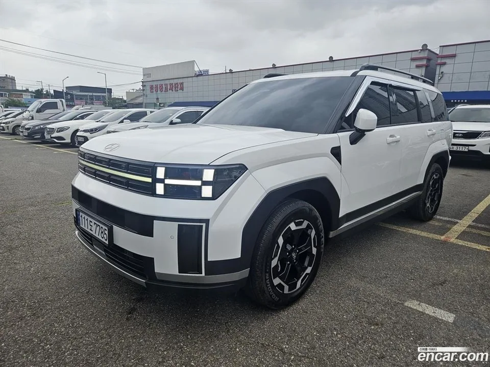 Hyundai SantaFe 2.5T 2WD 2026 — photo 1, buy with delivery to Moscow
